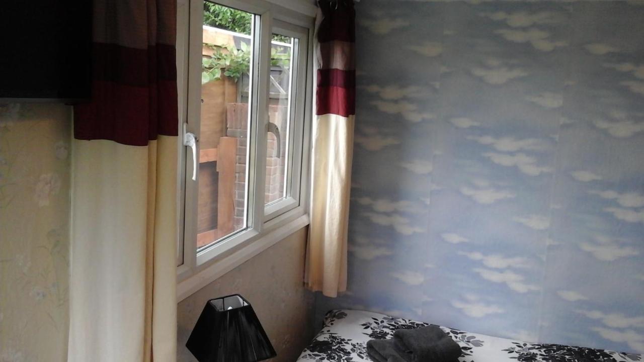Elm House Accommodation Wisbech Exterior foto